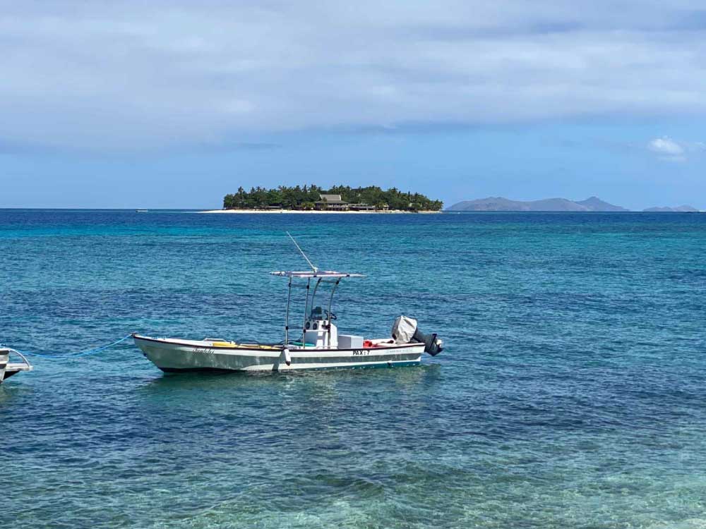 Exploring the Mamanuca Islands: Water Taxi and Island Hopping Adventures in Fiji